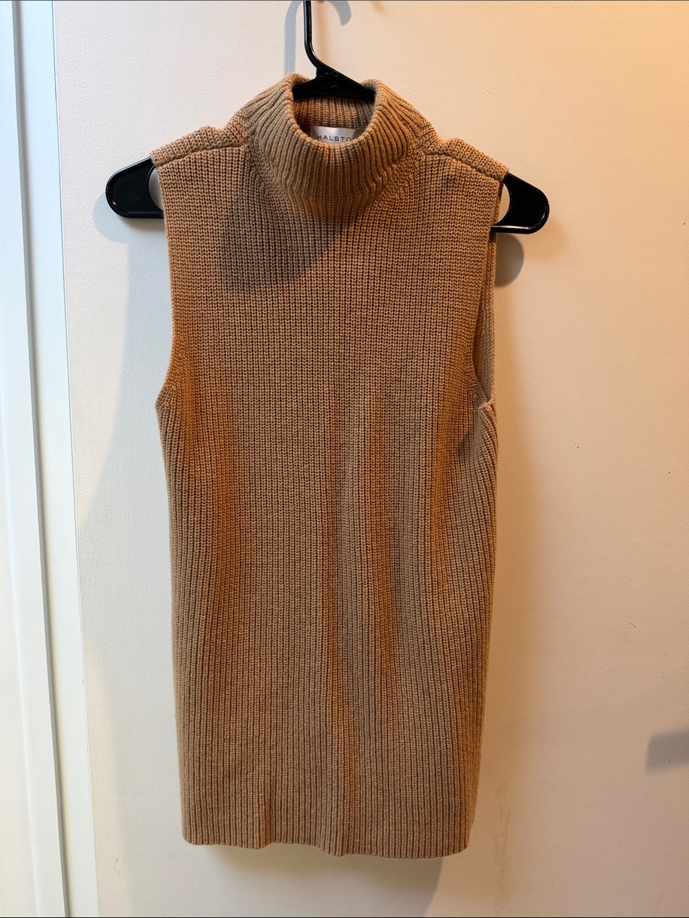 Halston Sleeveless Turtleneck Sweater Vest - Brown